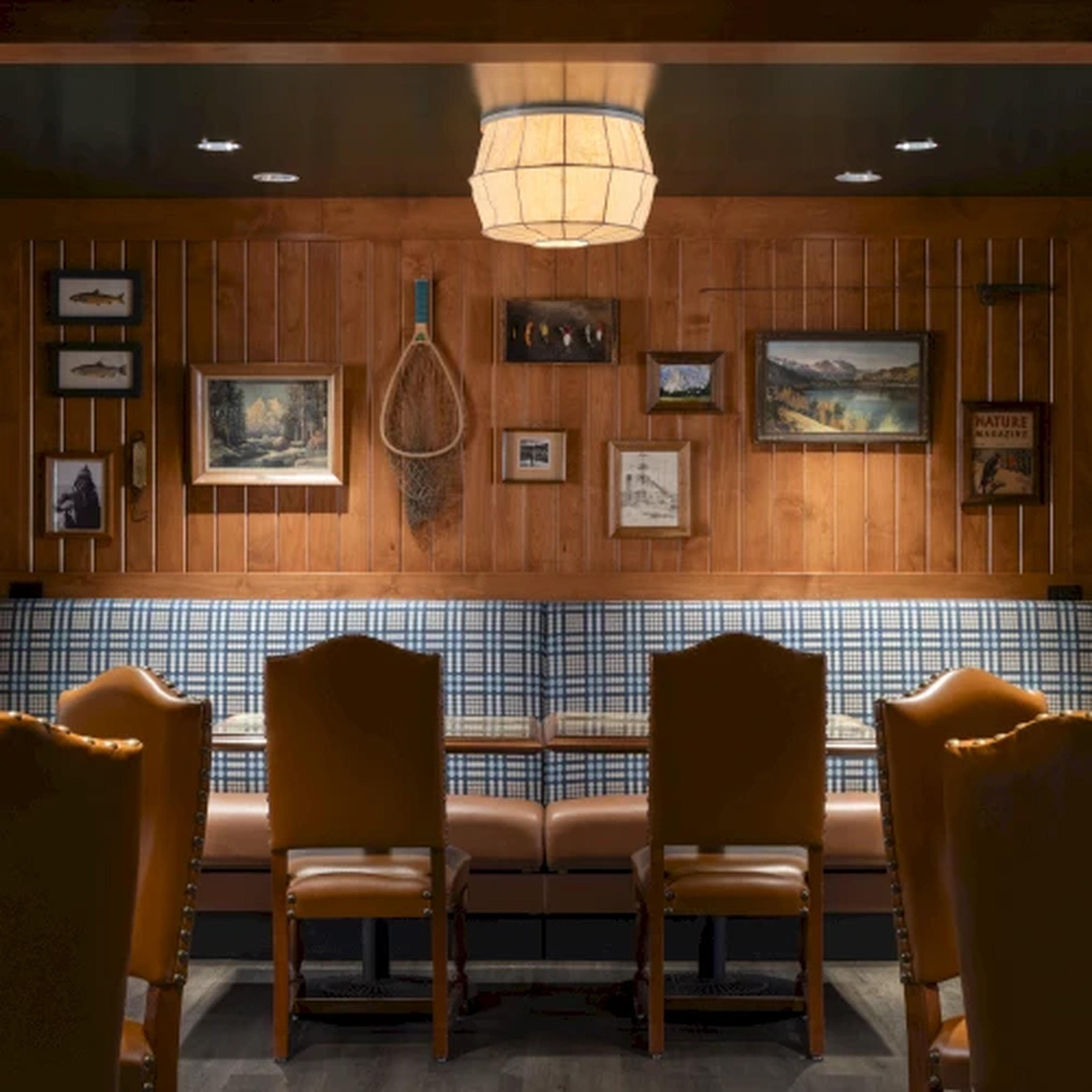 Wayfinder Bishop Hotel Exterior photo