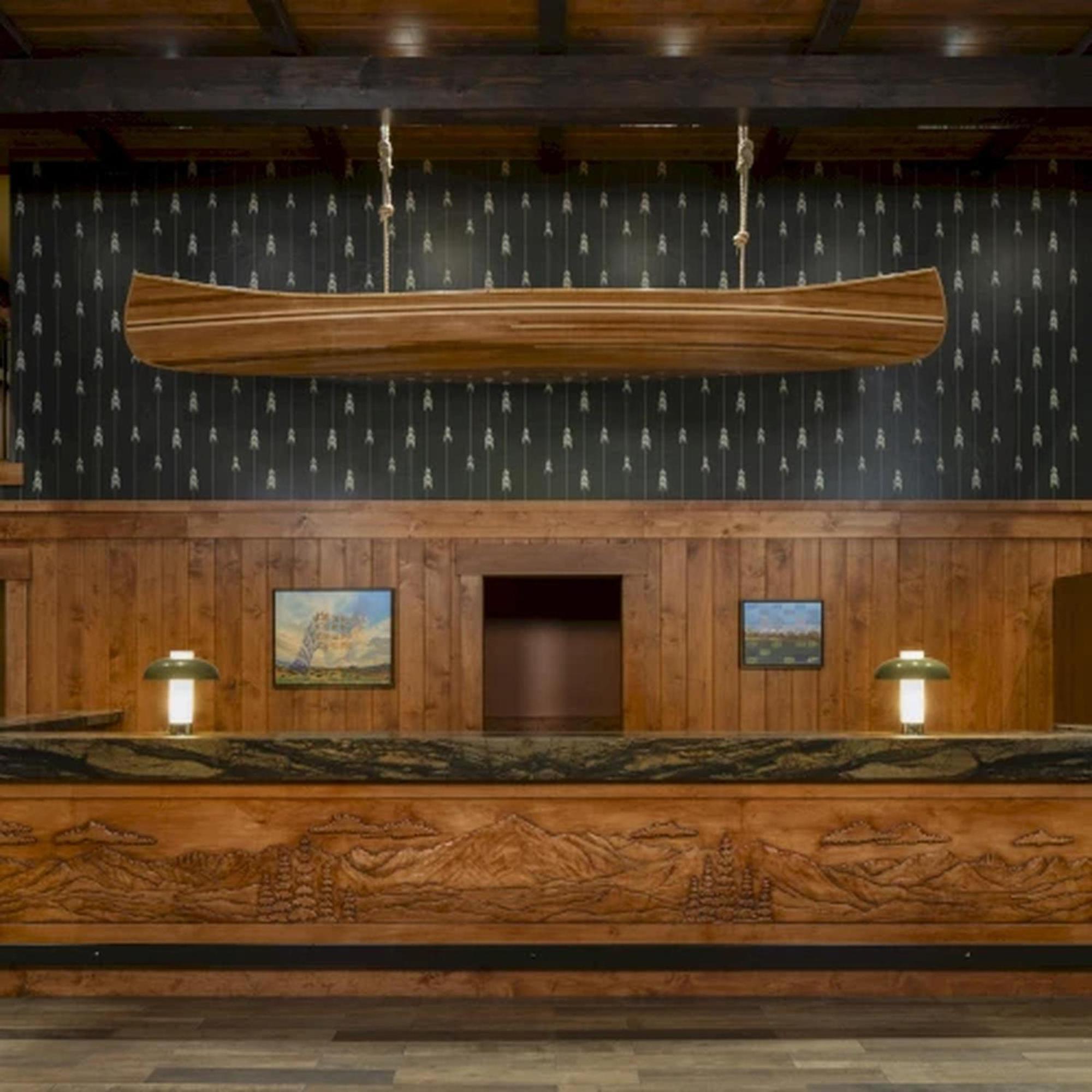 Wayfinder Bishop Hotel Exterior photo